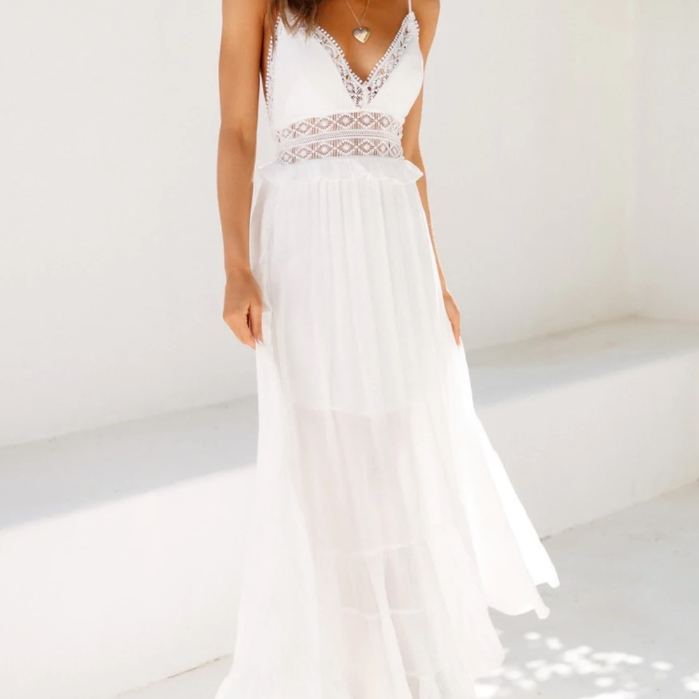 White maxi dress